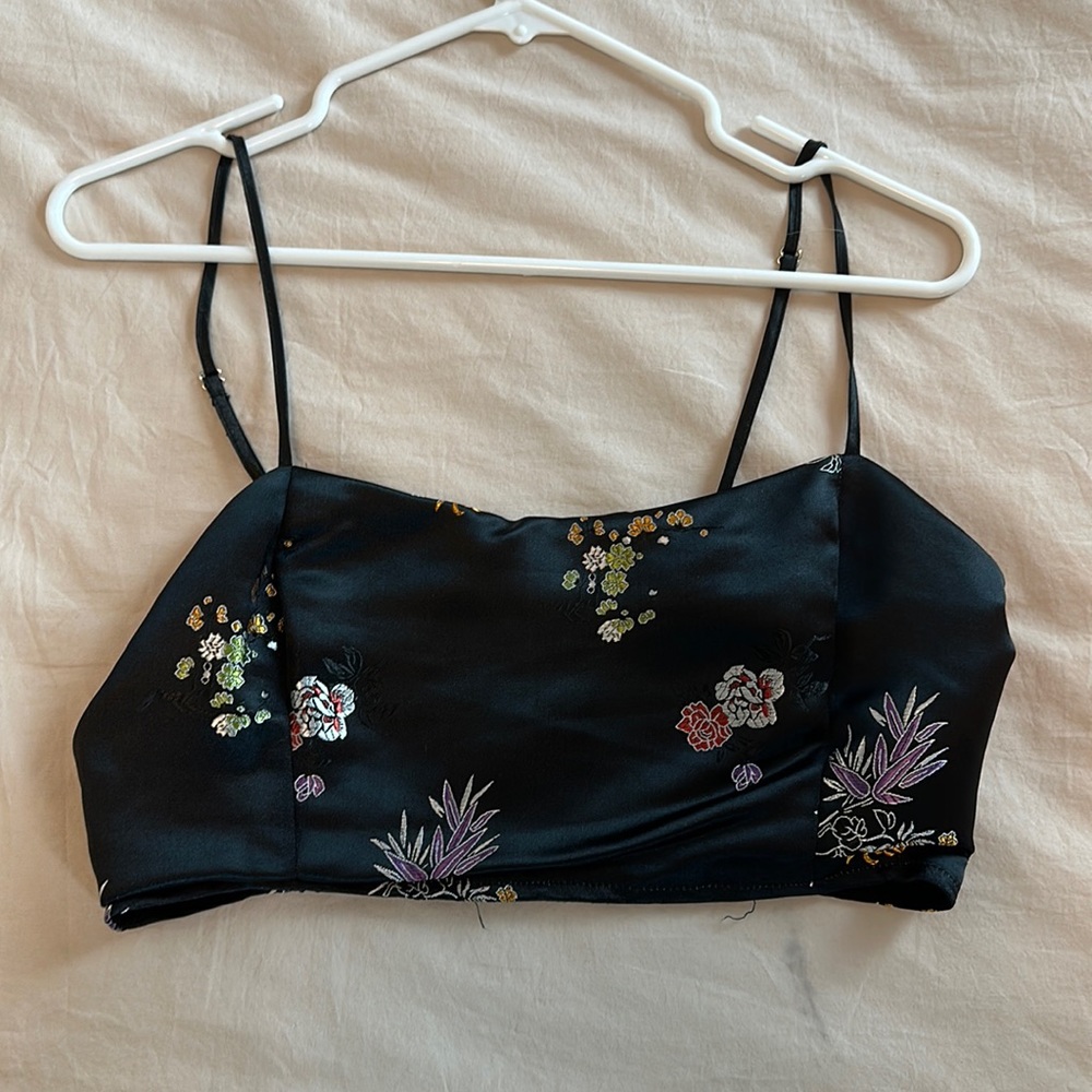 Black Floral Crop Top, Size Medium